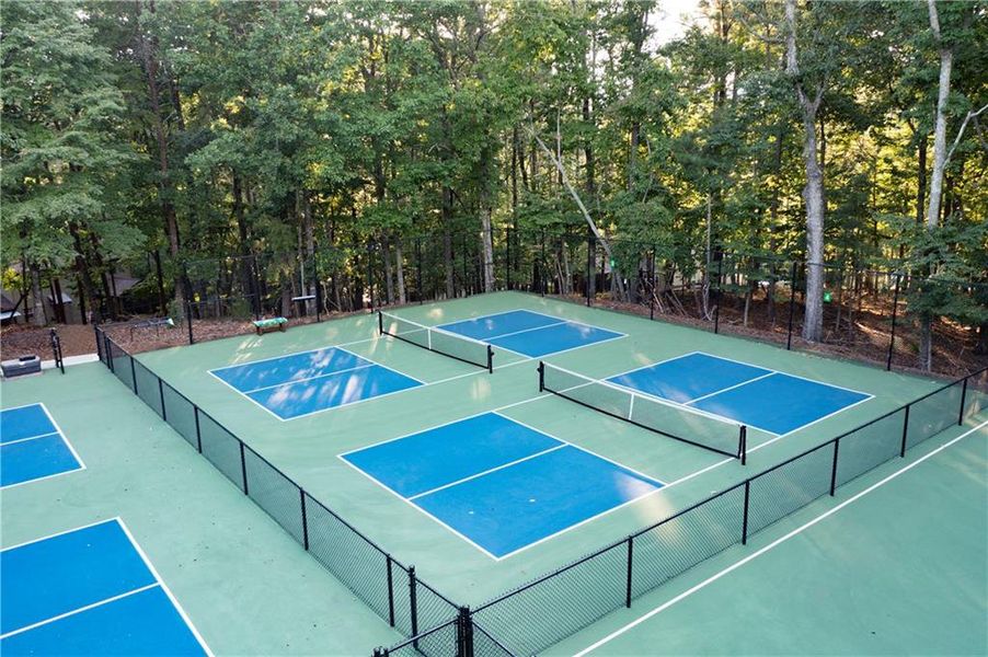 Community amenities in , Waleska (Image 28).