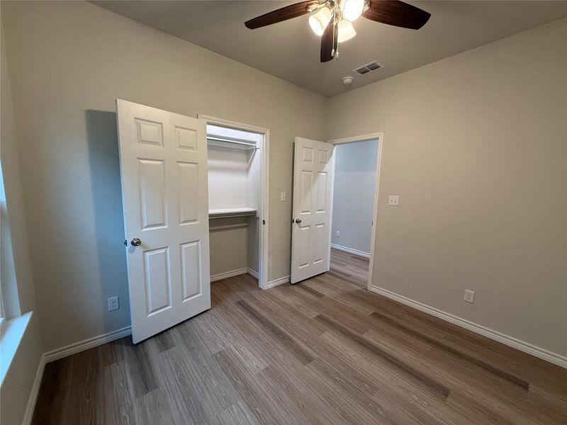 Spacious, unfurnished interior of a new home in , Longview (Image 8).