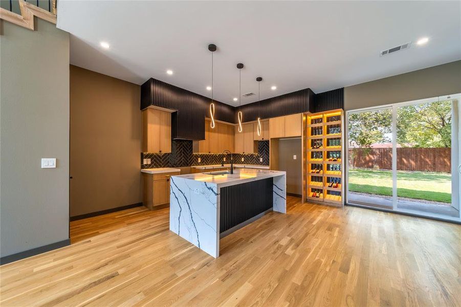 Furnished interior view inside a new home in , Dallas (Image 15). Furnished interior view inside a new home in , Dallas (Image 15).