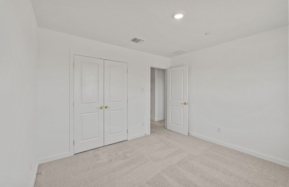 Spacious, unfurnished interior of a new home in Monarch on Main, Round Rock (Image 23).