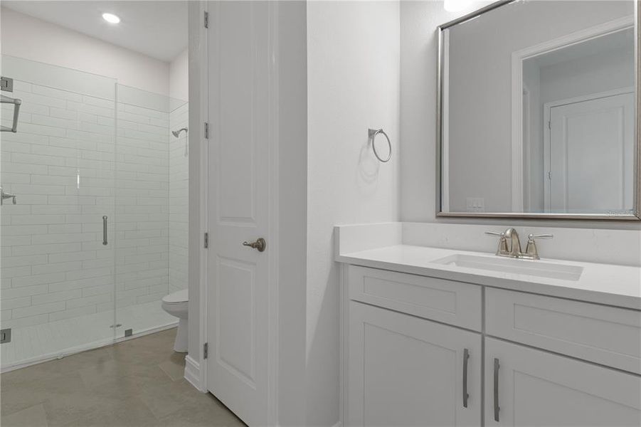 Furnished interior view inside a new home in , Lecanto (Image 10).