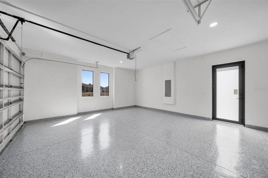 Spacious, unfurnished interior of a new home in , Cape Coral (Image 40). Spacious, unfurnished interior of a new home in , Cape Coral (Image 40).