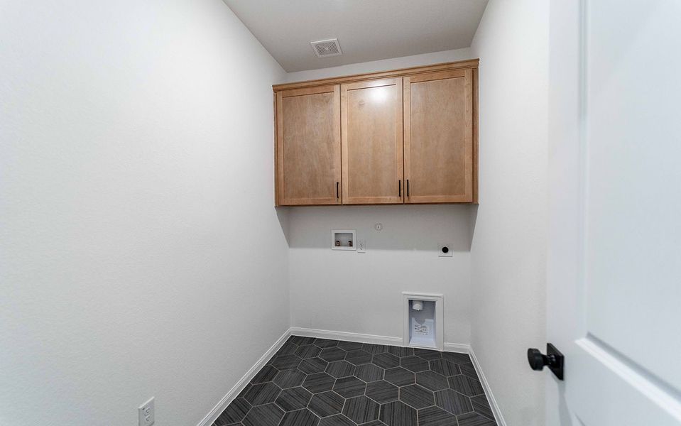 Image 41 of a home in Solterra.