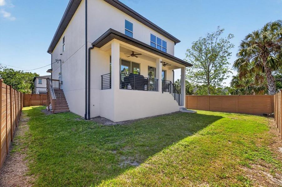 Exterior details and patio area of a home in , Tampa (Image 29).