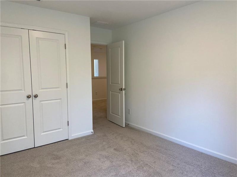 Spacious, unfurnished interior of a new home in Eastlyn Crossing, Flowery Branch (Image 22). Spacious, unfurnished interior of a new home in Eastlyn Crossing, Flowery Branch (Image 22).