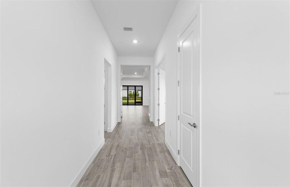 Spacious, unfurnished interior of a new home in Del Webb Catalina, Lakewood Ranch (Image 17). Spacious, unfurnished interior of a new home in Del Webb Catalina, Lakewood Ranch (Image 17).