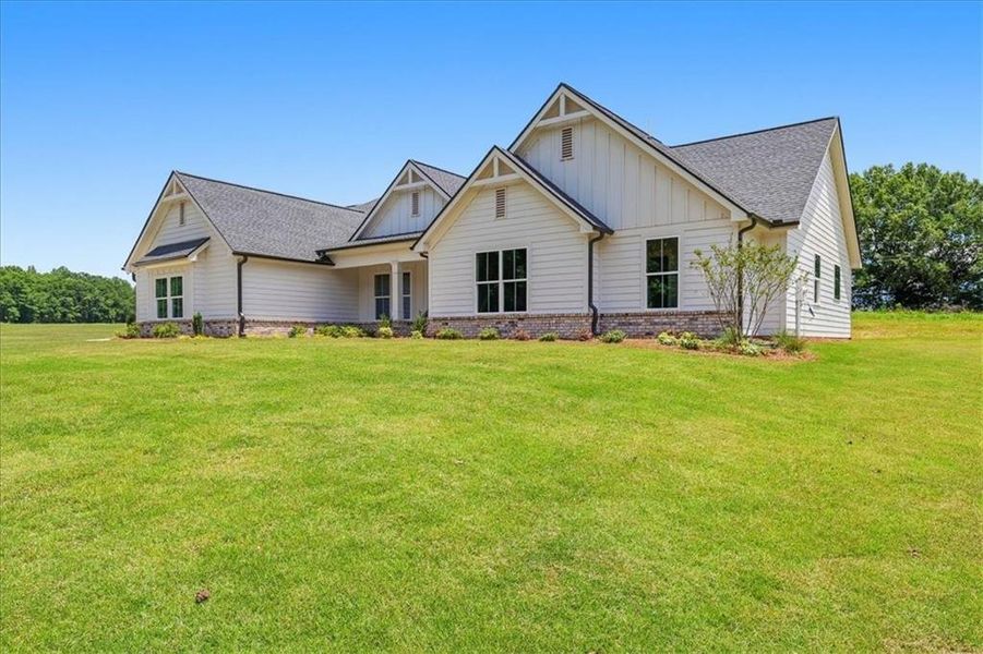 Image 54 of a home in .