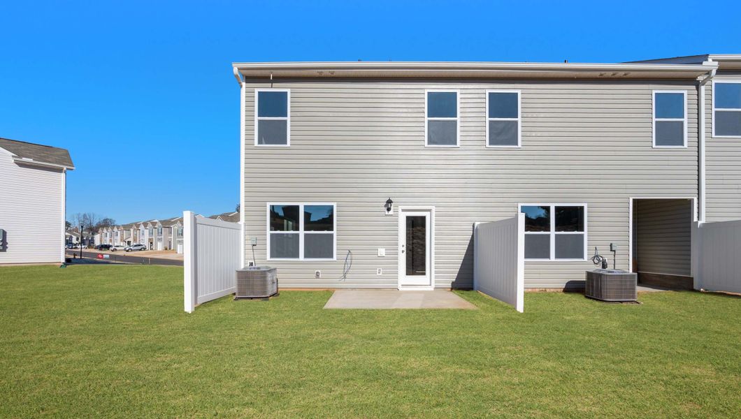 Representative exterior details of a home built from the Newton by D.R. Horton in Brookside Ridge Townhomes, Greer (Image 2).