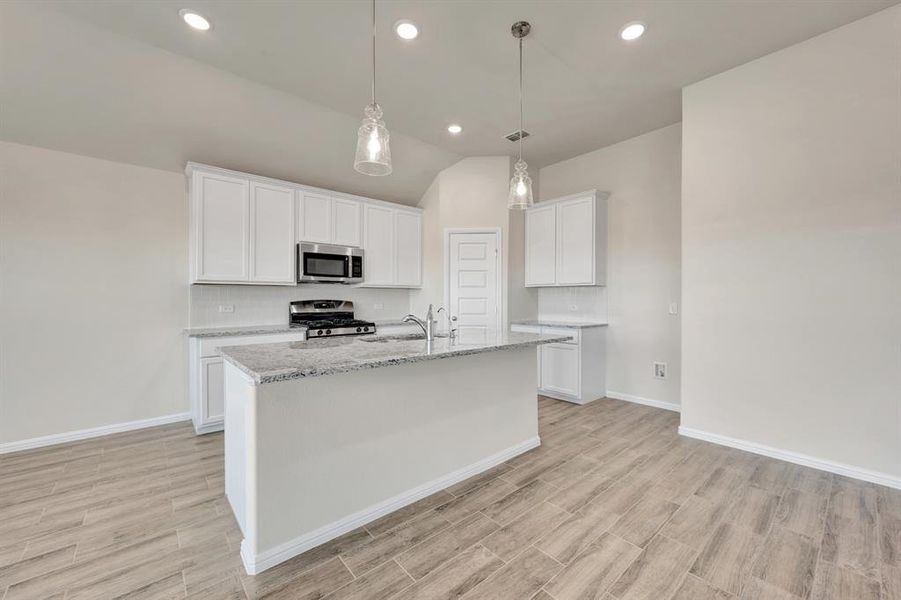 Furnished interior view inside a new home in Verandah, Royse City (Image 6).