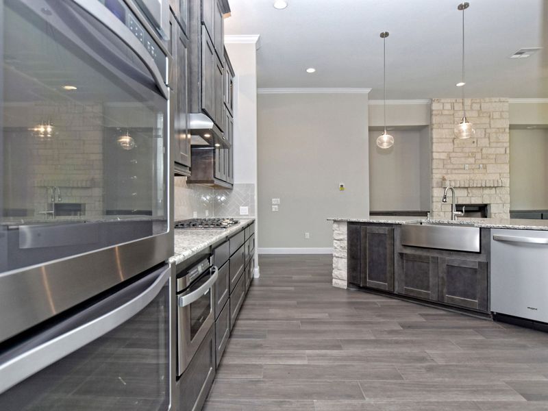 Representative furnished interior of a home built from the San Simeon II by Giddens Homes in Clearwater Ranch, Liberty Hill (Image 8).