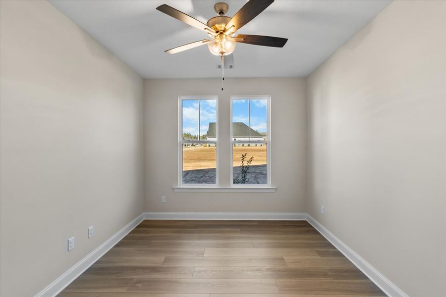 Spacious, unfurnished interior of a new home in Windsor, North Augusta (Image 19).