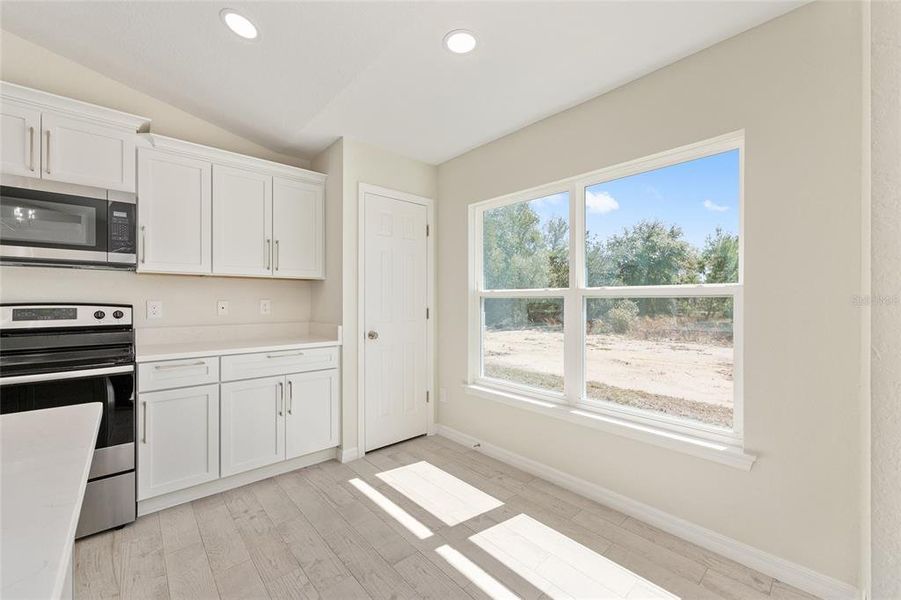 Furnished interior view inside a new home in , Ocala (Image 9).