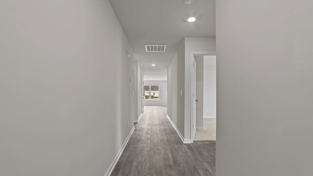 Spacious, unfurnished interior of a new home in Aspen Place, Thomasville (Image 12).