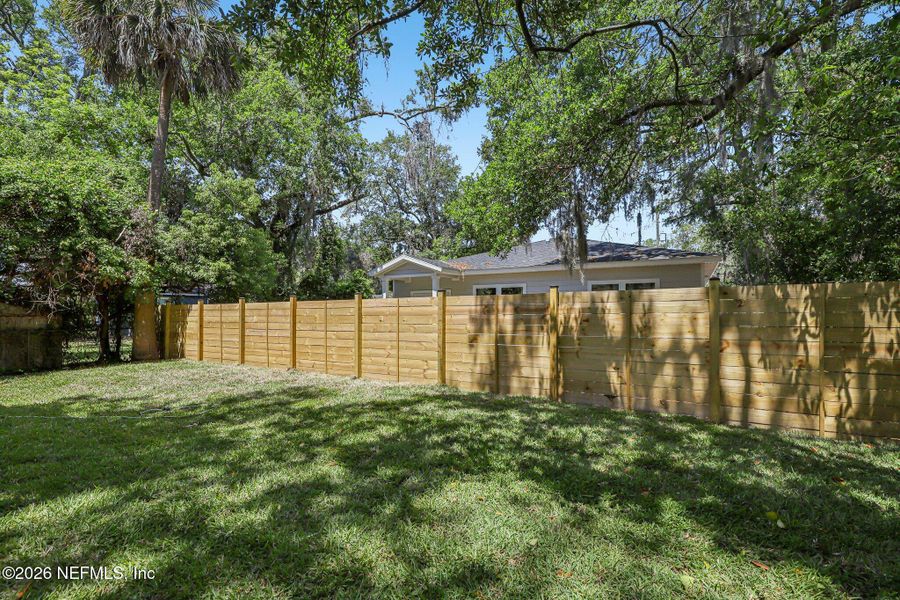 Exterior details and patio area of a home in , Jacksonville (Image 29).