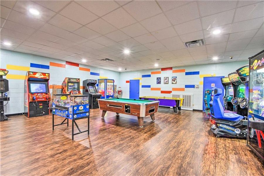 Community amenities in , Ellijay (Image 91).
