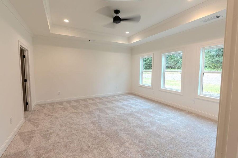 Spacious, unfurnished interior of a new home in , Hoschton (Image 43).