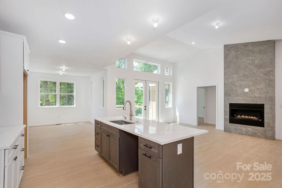 Spacious, unfurnished interior of a new home in , Flat Rock (Image 27).