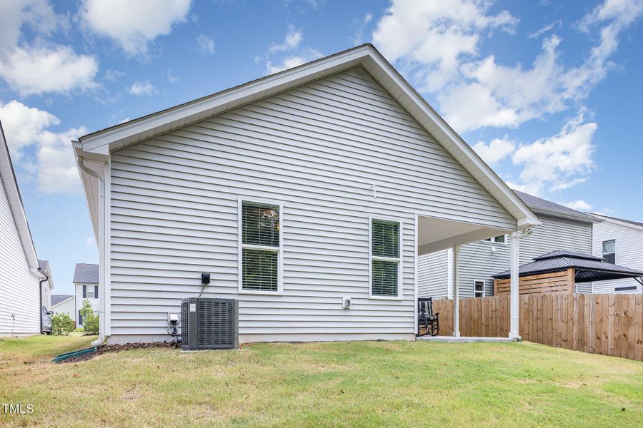 025_img_0145-edit_281 025_img_0145-edit_281