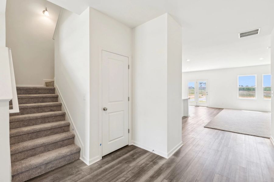 Representative unfurnished interior of a home built from the Galileo by Starlight Homes in The Summit at Carters Station, Columbia (Image 21).
