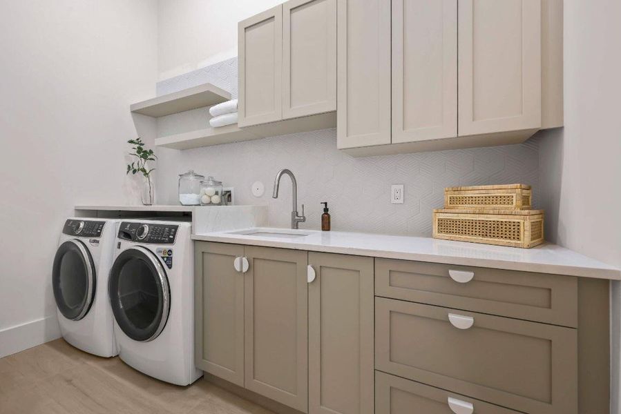 1701 North Swinton Ave - 53.jpg-SMALL