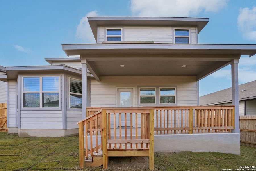 Exterior details and patio area of a home in Royal Crest, San Antonio (Image 33). Exterior details and patio area of a home in Royal Crest, San Antonio (Image 33).