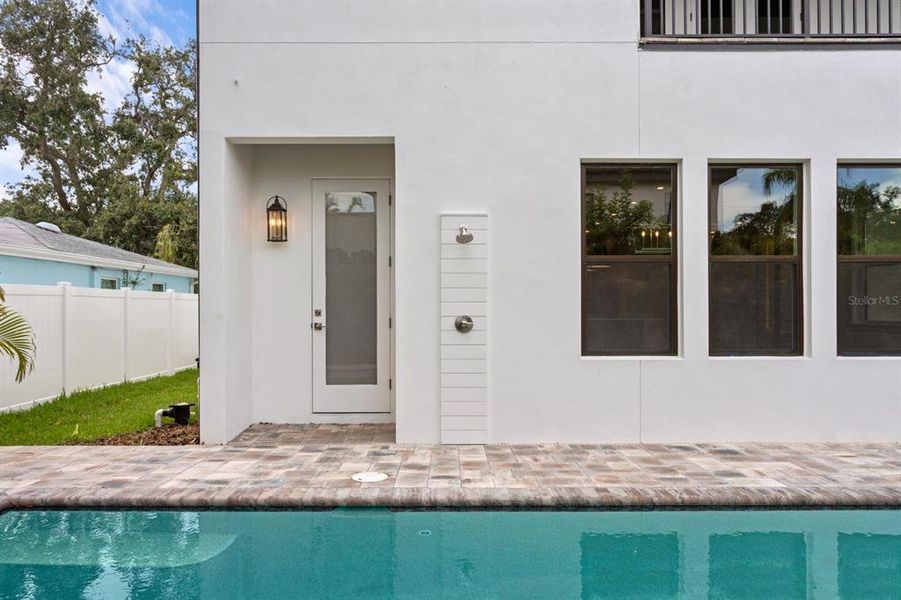 Front exterior of a new home in , Tampa, FL, highlighting curb appeal (Image 24). Front exterior of a new home in , Tampa, FL, highlighting curb appeal (Image 24).