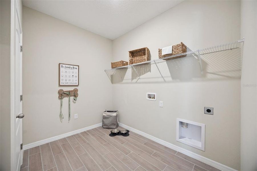 Spacious, unfurnished interior of a new home in Archers Mill, Ormond Beach (Image 19).