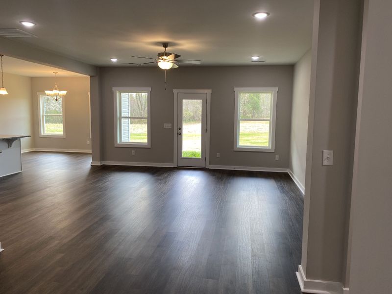 Representative unfurnished interior of a home built from the Taft by Foundation Home Builders LLC in Old Hickory Crossing, Mocksville (Image 14).