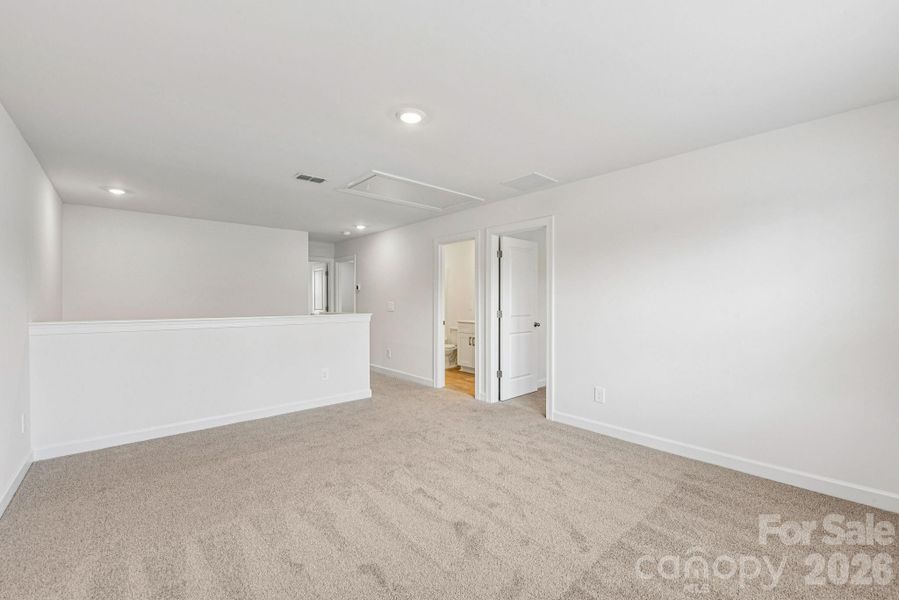 Photo is not of the actual home, but is an inspirational photo of builder’s model home and may depict options, furnishings, and/or decorator features that are not included Photo is not of the actual home, but is an inspirational photo of builder’s model home and may depict options, furnishings, and/or decorator features that are not included