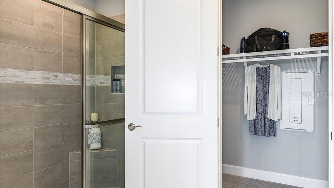 Image 36 of a home in Esplanade at Azario Lakewood Ranch.