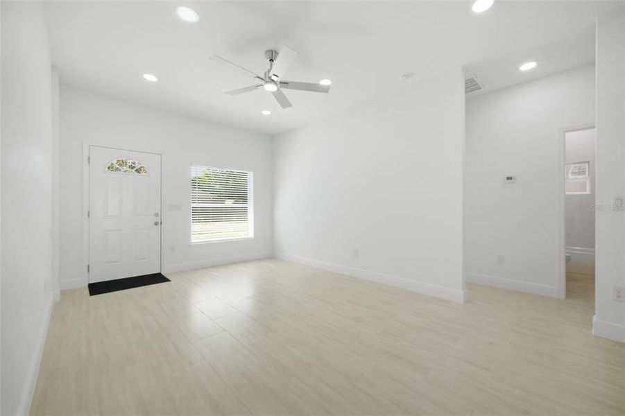 Spacious, unfurnished interior of a new home in , Tampa (Image 18). Spacious, unfurnished interior of a new home in , Tampa (Image 18).