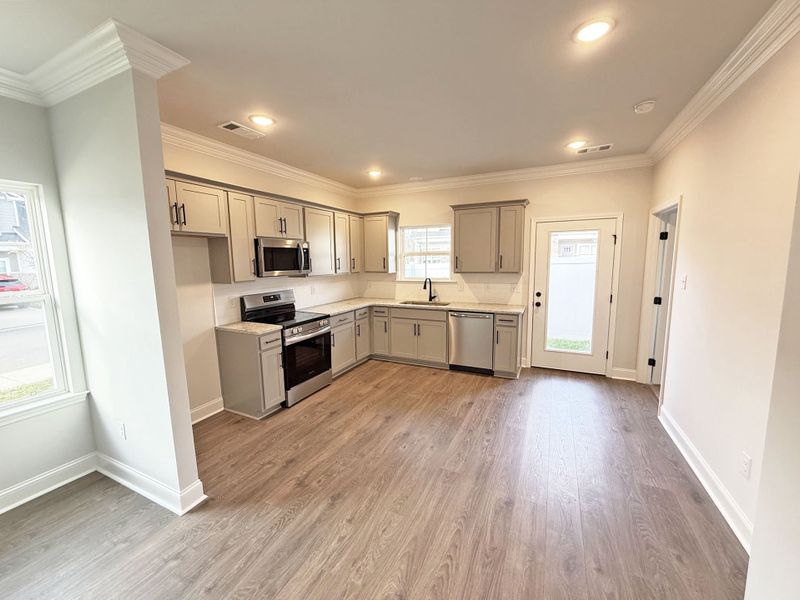 Furnished interior view inside a new home in Saddlebrook, Murfreesboro (Image 9).