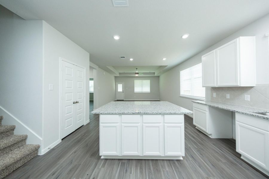 Image 11 of a home in Granger Pines.