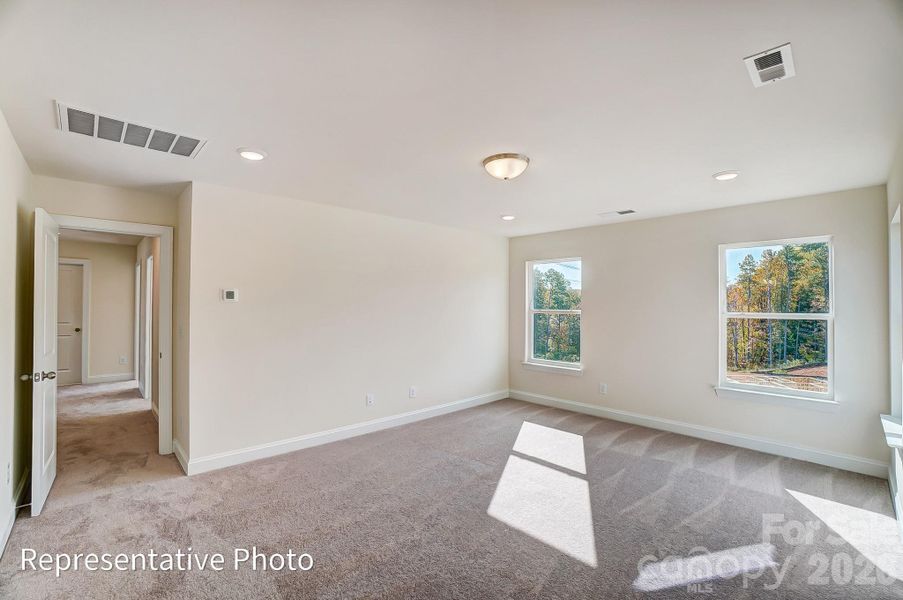 Spacious, unfurnished interior of a new home in Waterford Commons, Rock Hill (Image 18). Spacious, unfurnished interior of a new home in Waterford Commons, Rock Hill (Image 18).
