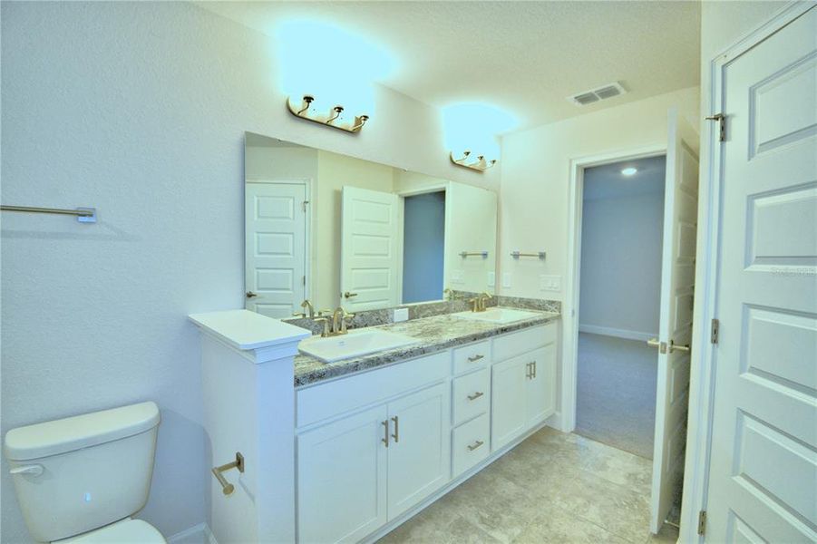 Furnished interior view inside a new home in Cadence Crossing, Auburndale (Image 10). Furnished interior view inside a new home in Cadence Crossing, Auburndale (Image 10).