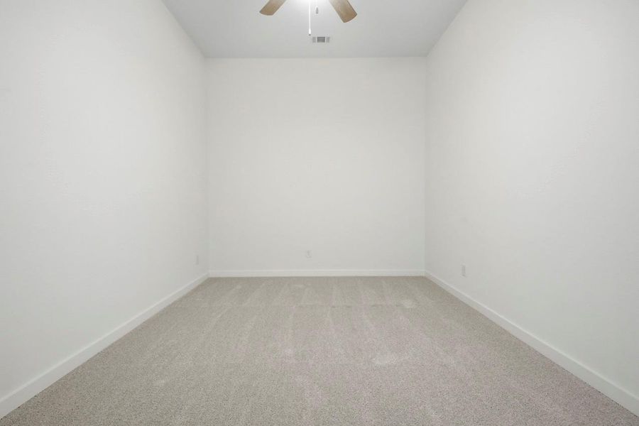 Entertainment Room - no windows and long enough for a projector. Entertainment Room - no windows and long enough for a projector.