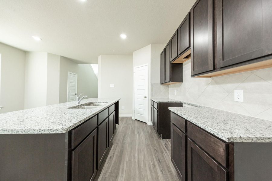 Furnished interior view inside a new home in Ridgeland Hills, Willis (Image 5).