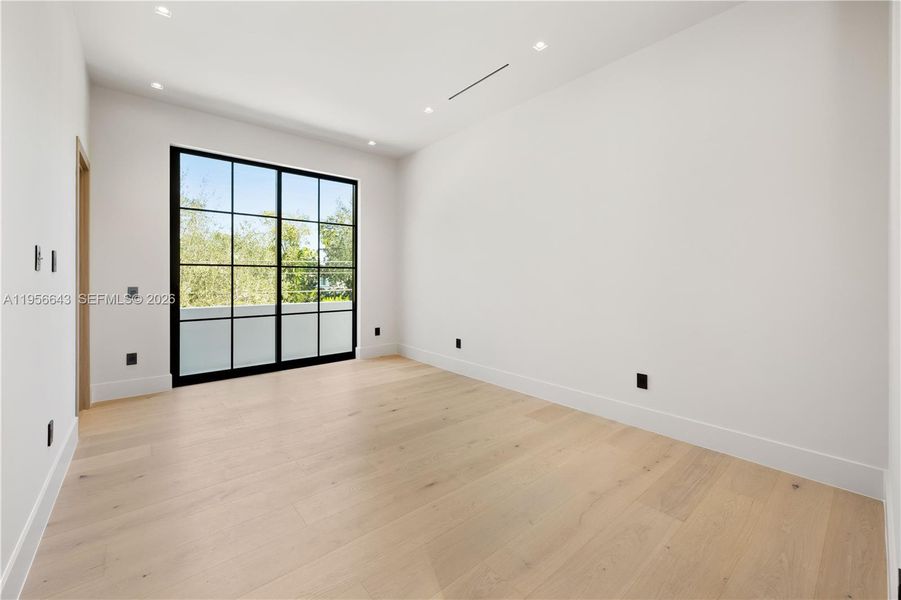 Spacious, unfurnished interior of a new home in , Miami (Image 31). Spacious, unfurnished interior of a new home in , Miami (Image 31).