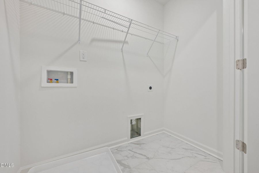 32-web-or-mls-Rabbitbrush St-S2304-032