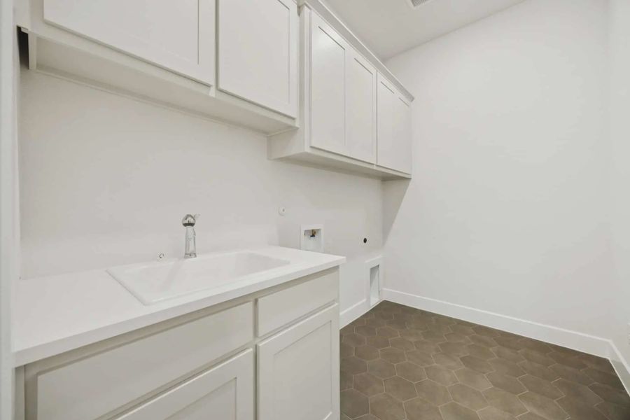 Representative furnished interior of a home built from the Danville by Chesmar Homes in Canyon Falls, Argyle (Image 8).