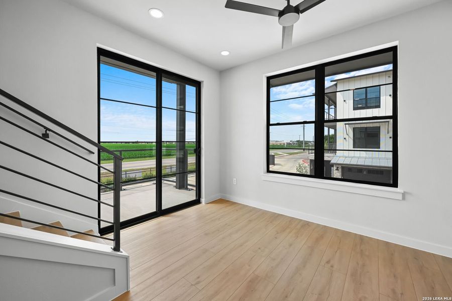 Spacious, unfurnished interior of a new home in , New Braunfels (Image 13).