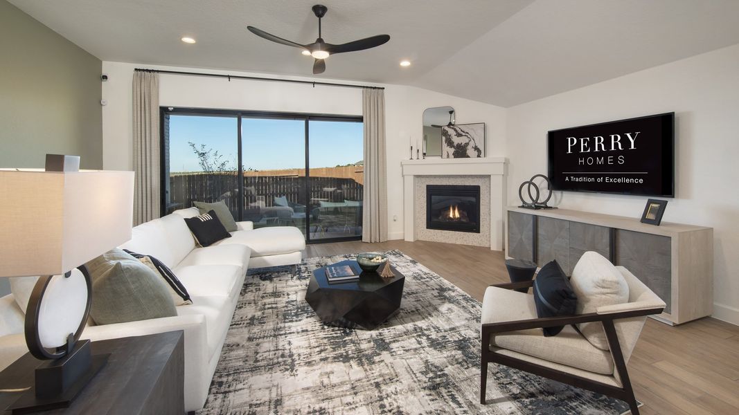 Furnished interior view inside a new home in Homestead, Schertz (Image 9).