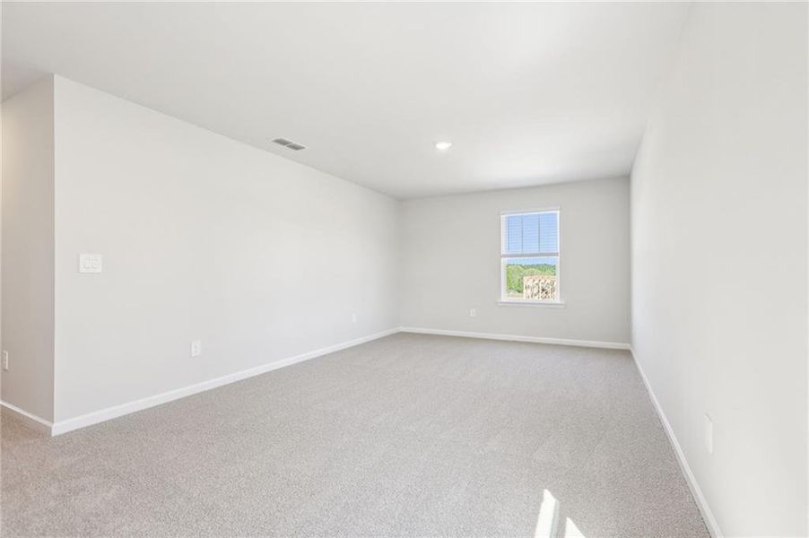 Spacious, unfurnished interior of a new home in Preserve at Mountain Creek, Pendergrass (Image 40).