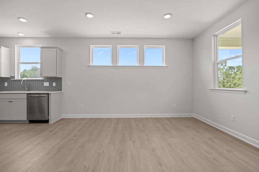 Representative unfurnished interior of a home built from the The Ashport B by Davidson Homes LLC in Saddle Creek Ranch, Cibolo (Image 23).