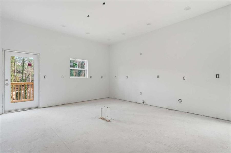 Spacious, unfurnished interior of a new home in , Atlanta (Image 8). Spacious, unfurnished interior of a new home in , Atlanta (Image 8).