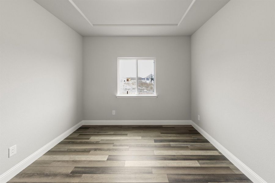 Spacious, unfurnished interior of a new home in Keeneland, Aubrey (Image 24).