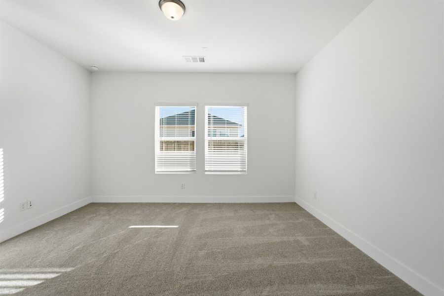 Representative unfurnished interior of a home built from the Alder by CastleRock Communities in Notting Hill, Converse (Image 27).