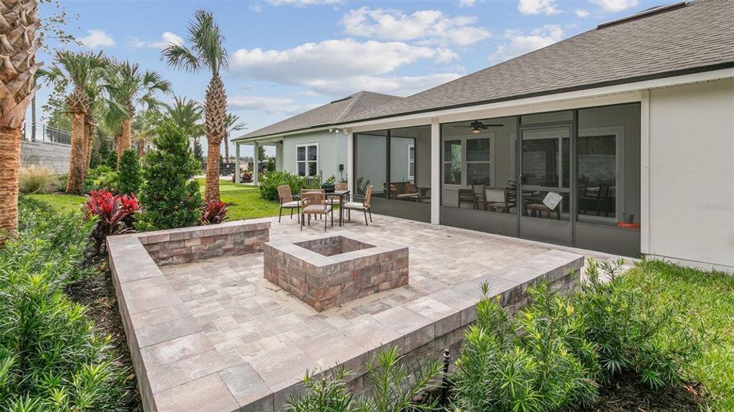 Exterior details and patio area of a home in Sawmill Branch, Palm Coast (Image 27).