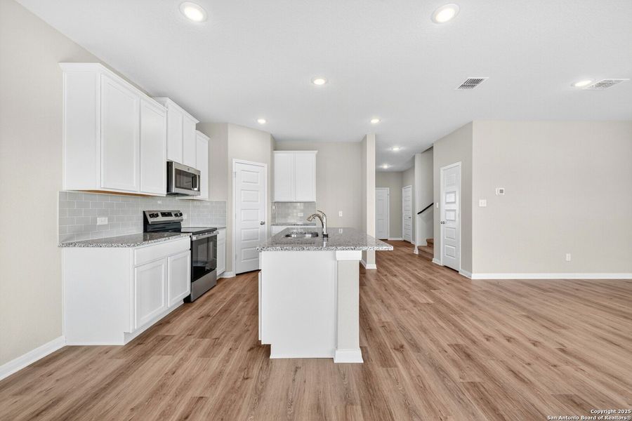 Furnished interior view inside a new home in Paloma Park, Converse (Image 9). Furnished interior view inside a new home in Paloma Park, Converse (Image 9).