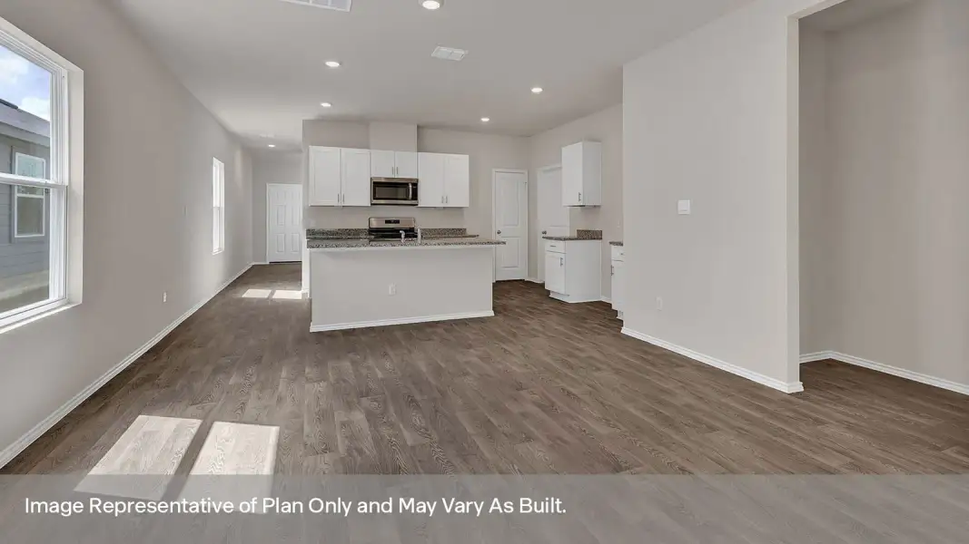 Spacious, unfurnished interior of a new home in Bollinger, Maxwell (Image 9).